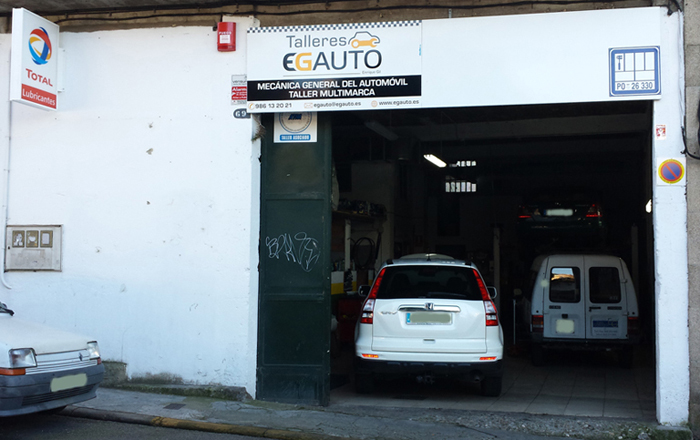 Talleres EGAUTO, Enrique Gil Mecanica General Puerta Entrada